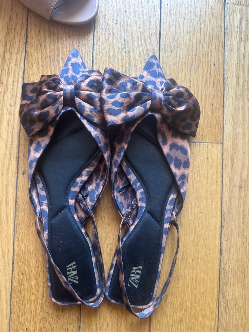Zara Leopard Print Bow Pointed Slingback Flats in Brown and Black
